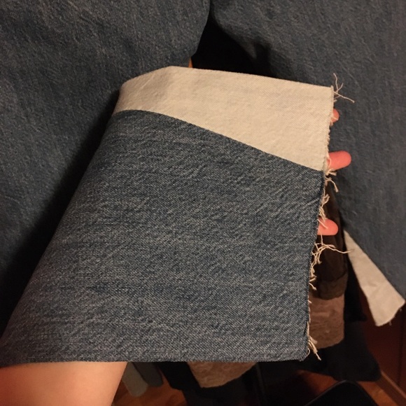 Levi’s 501 Taper Leg Cropped Jeans NWOT - Picture 3 of 7